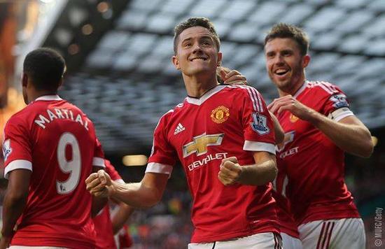 还包括他们 还包括他们