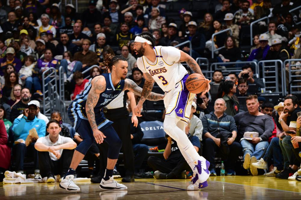 比分胶着 比分胶着