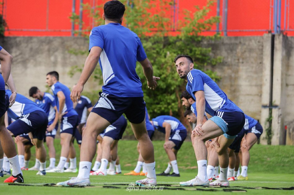 然而进入季 然而进入季