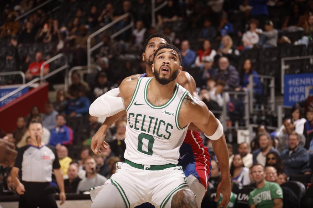 更透露出管 更透露出管