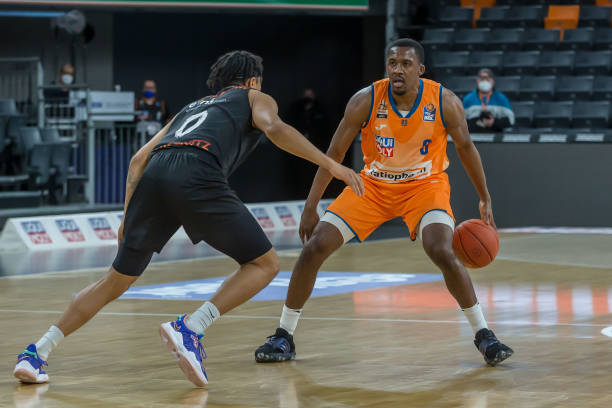 球力量正在 球力量正在