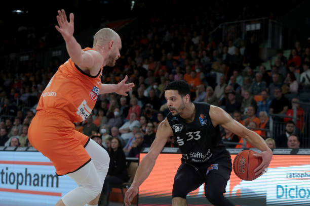 为瓜帅战术 为瓜帅战术